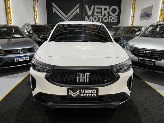 FIAT FASTBACK 1.0 TURBO 200 FLEX CVT FIAT FASTBACK 1.0 TURBO 200 FLEX CVT